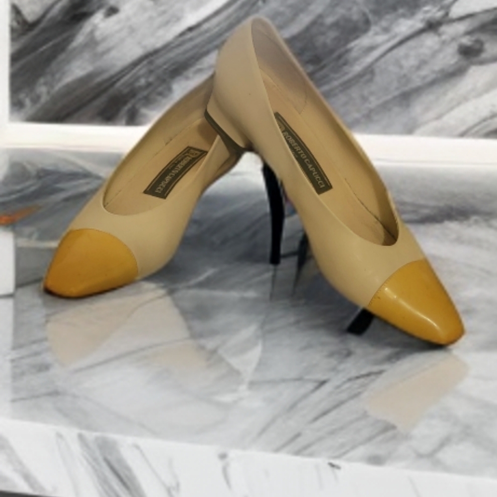 ROBERTO CAPPUCCI MADE IN ITALY women's AAA SIZE 91/2